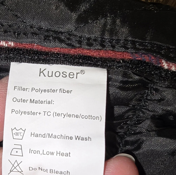 NWT Kuoser Plaid Reversible Winter Dog Coat Cold Weather Quilted Puffy Vest M - Picture 12 of 12